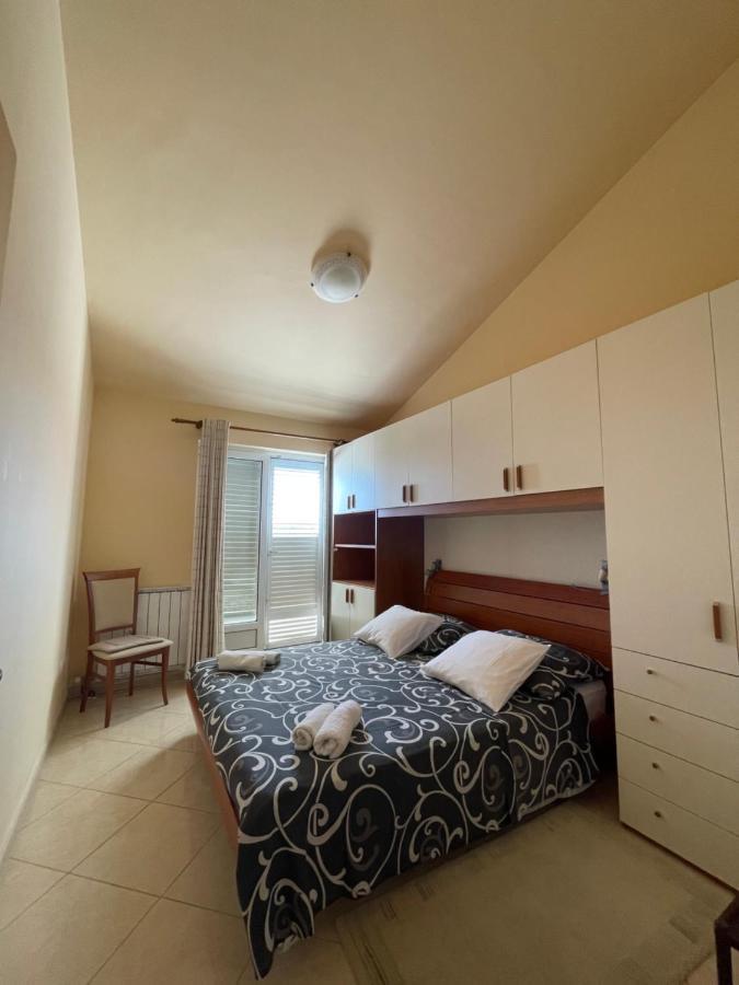 Apartment Nikola Рогозница Экстерьер фото