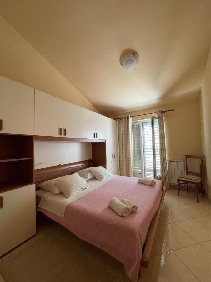 Apartment Nikola Рогозница Экстерьер фото